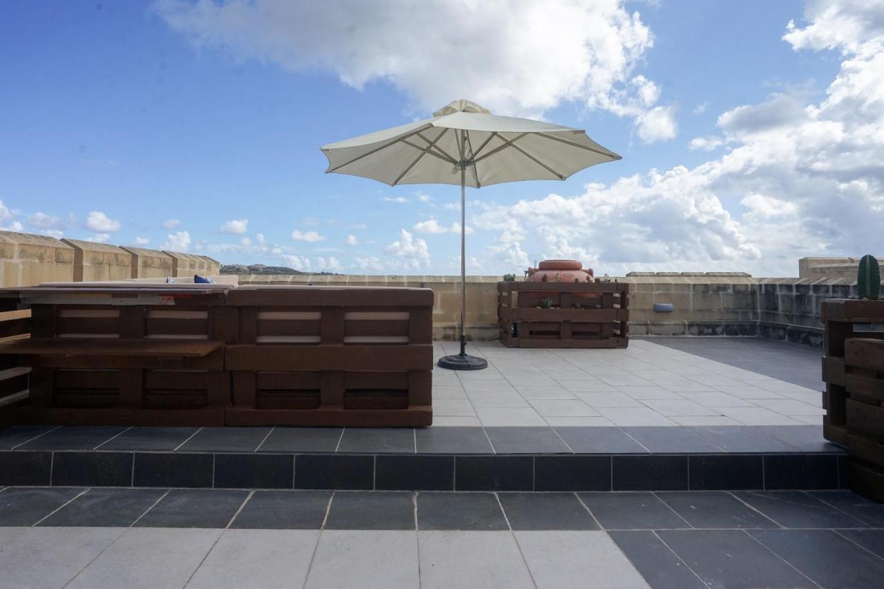 Mgarr Getawaynpetto Private Duplex Maisonette With Jacuzzi Hot Tub מראה חיצוני תמונה