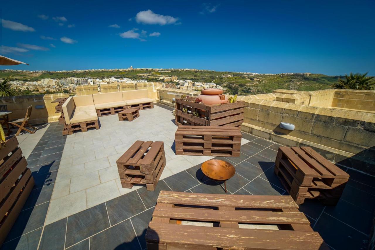 Mgarr Getawaynpetto Private Duplex Maisonette With Jacuzzi Hot Tub מראה חיצוני תמונה